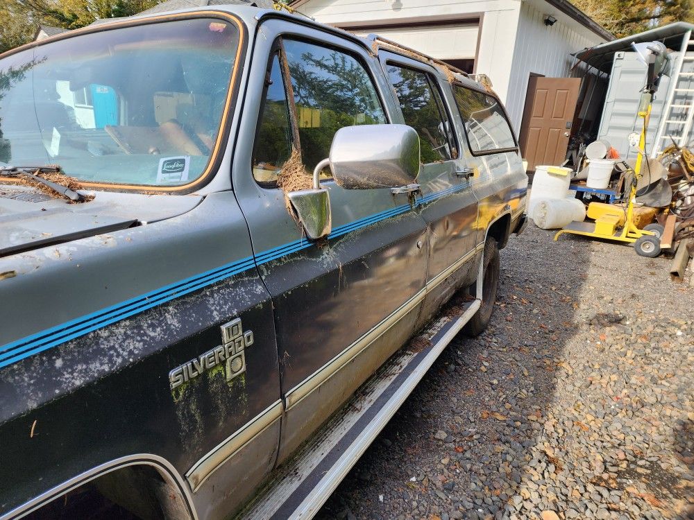1985 Chevrolet Suburban