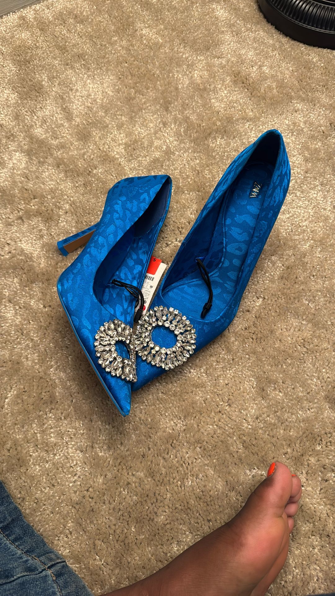 Zara Heel