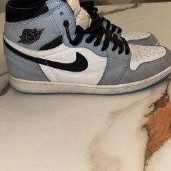 Air Jordan University Blue