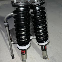 Rough Country M1 3in Lift Struts