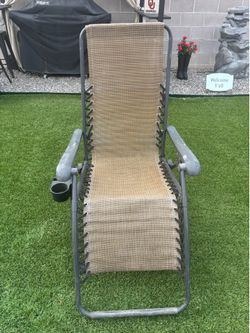 Lounger chair $20