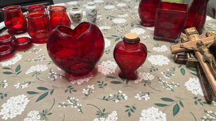 Heart Vase And Decor