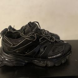Balenciaga Track Runner