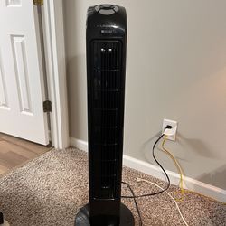 40” 3 Speed Indoor Black Oscillating Tower Fan (NEW)
