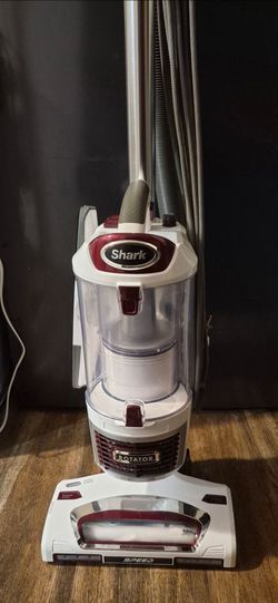 Shark Rotator Professional Lift-Away Upright Vacuum