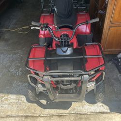 125 Cc ATV Good Running Condition Comes With A Set Of Brand New Tires And Rims $$1000.00