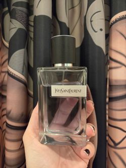 Men's cologne