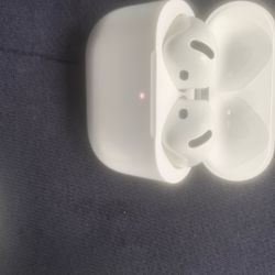 AirPods 4s