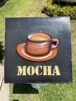 Mocha Decor 10x10
