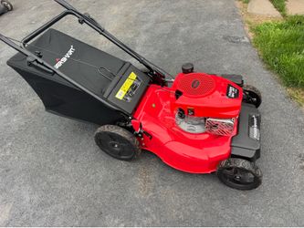 New Power Smart Self Propelled Mower 170cc Engine w21” Cutting Width  And Bag.
