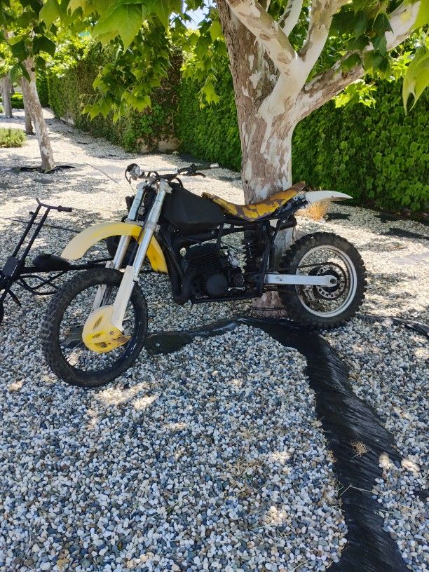 Kawasaki YZ250