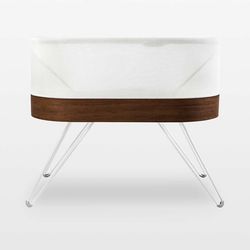 Snoo bassinet