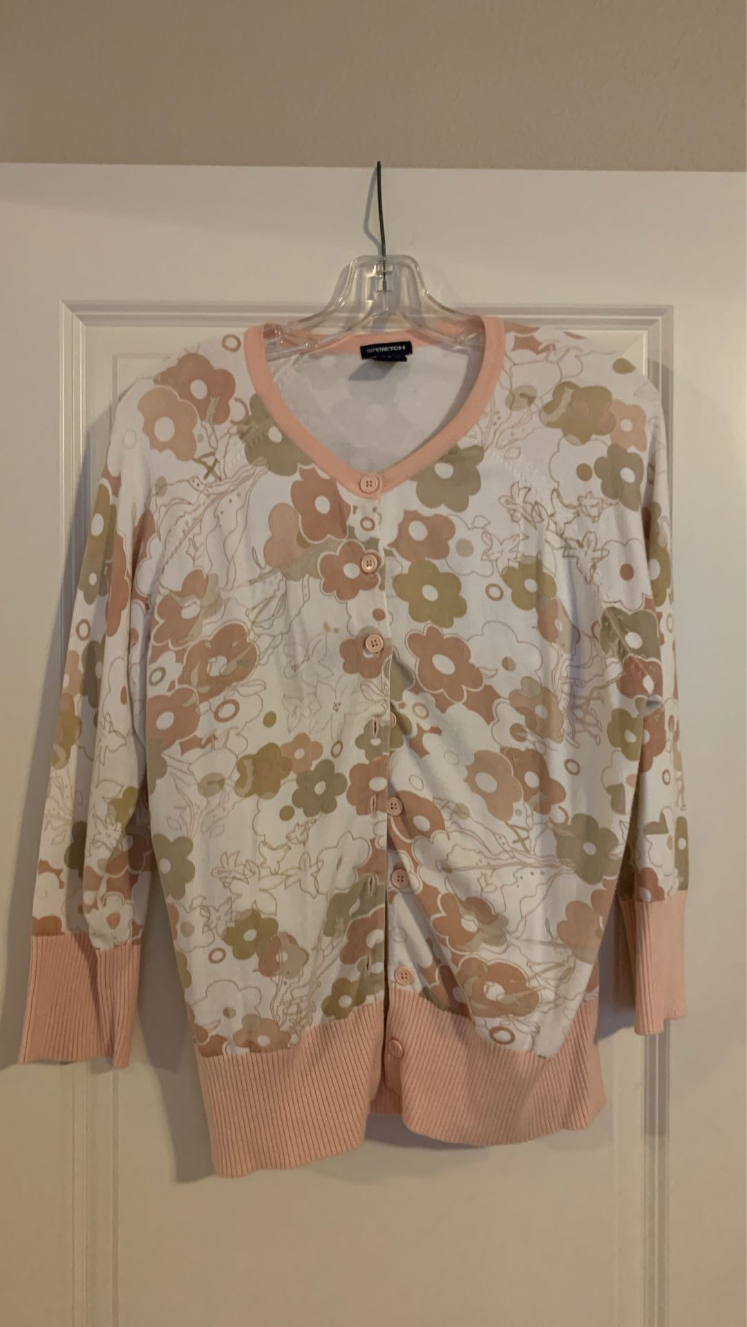 2 piece Gap body large cardigan and top