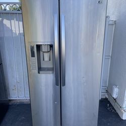 LG Stainless Steel Fridge (Delivery)