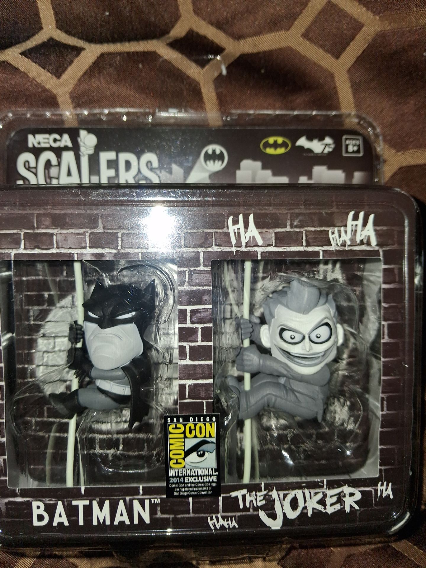 BATMAN AND THE JOKER 2014 COMIC CON EXCLUSIVE