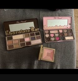 Makeup pallets