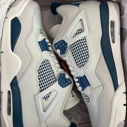 Jordan 4 Retro Size 11 $260