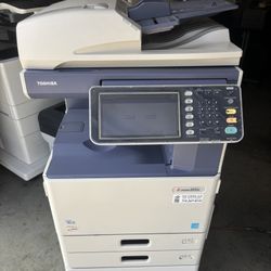 Toshiba Estudio 3055c Color Copier/printer/scan