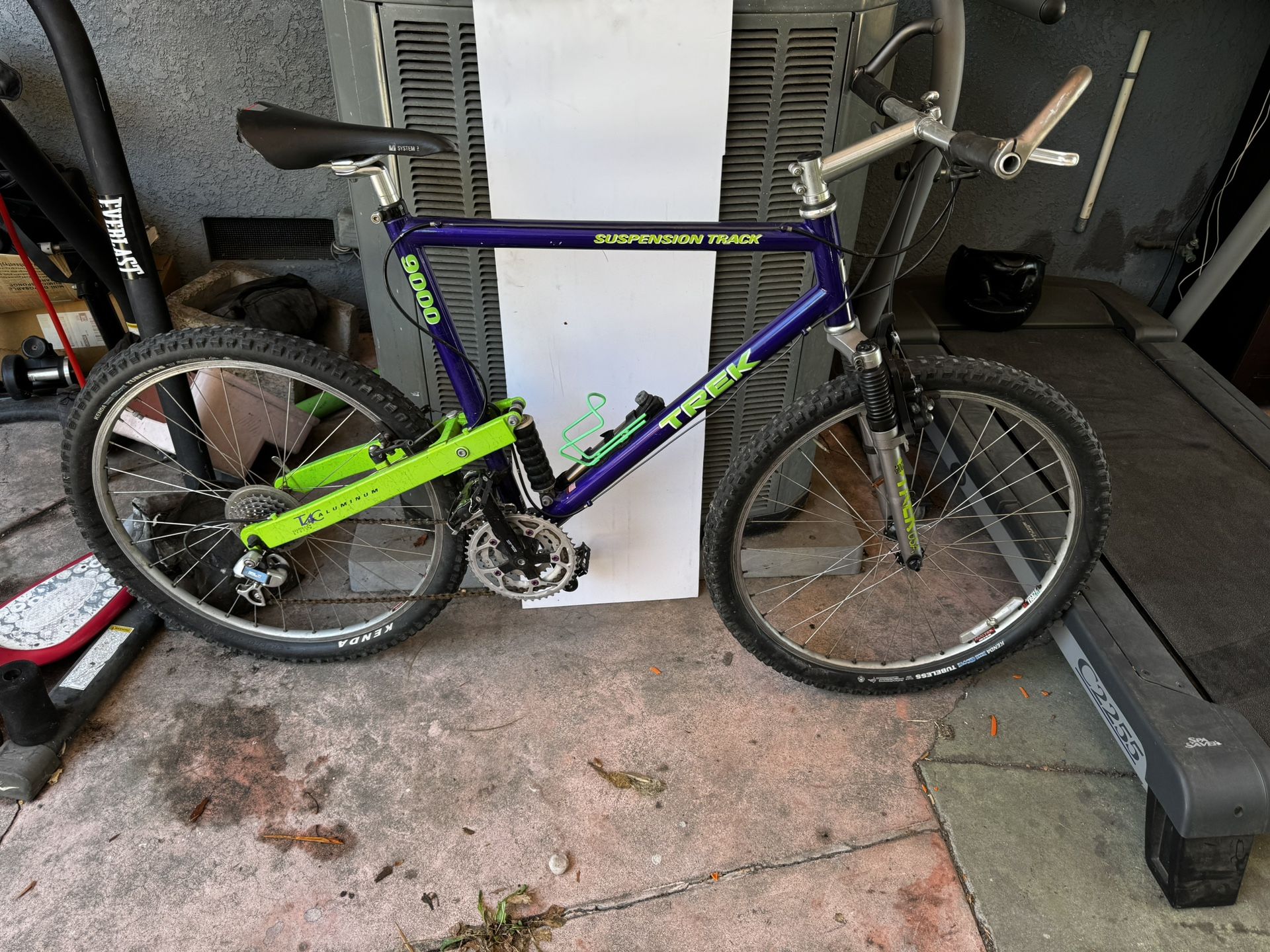 Trek 9000 Suspension Track Bike for Sale in Garden Grove, CA