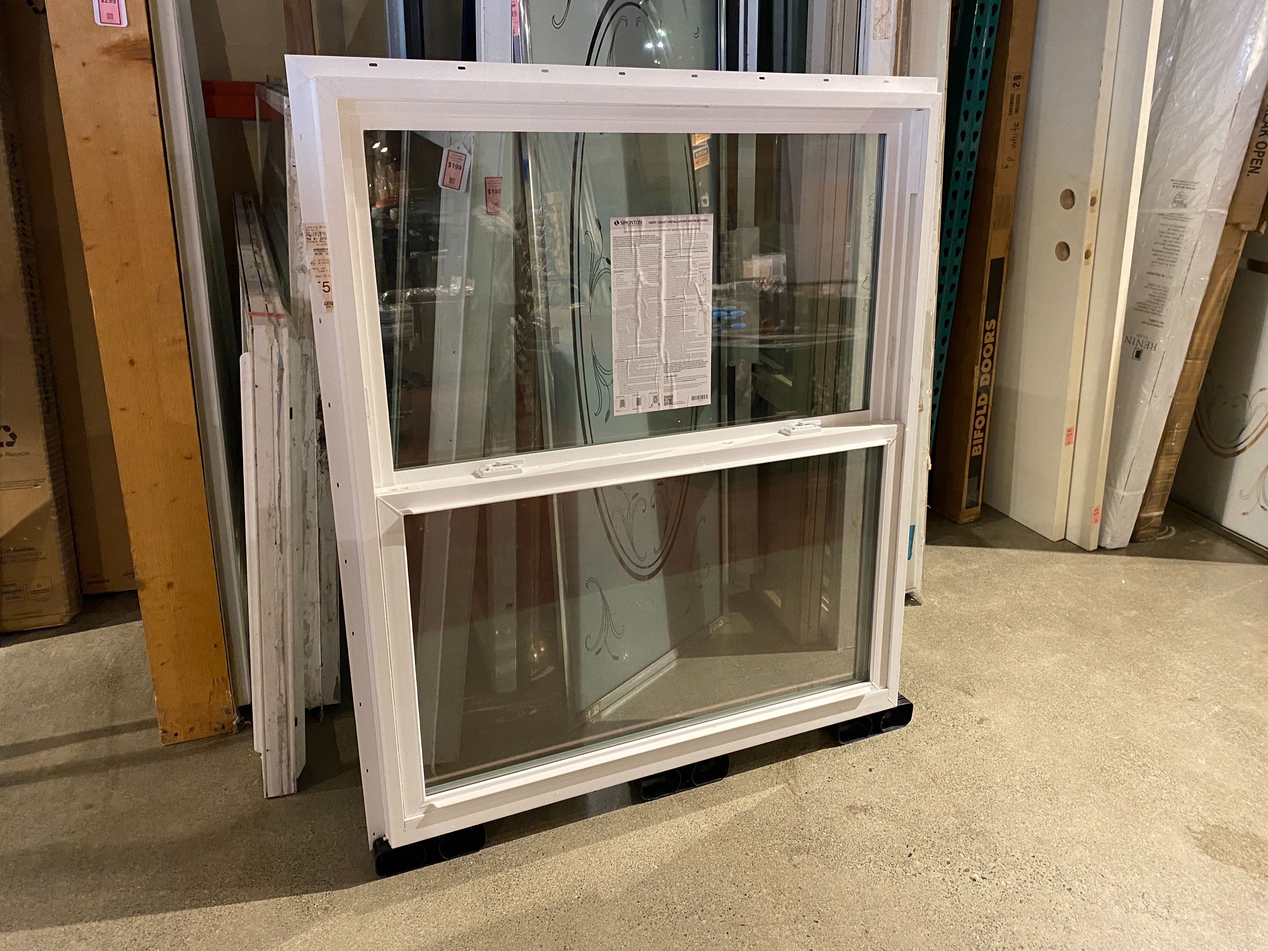 SIMONTON 41.5″x47.5″ Sliding Window with Screen