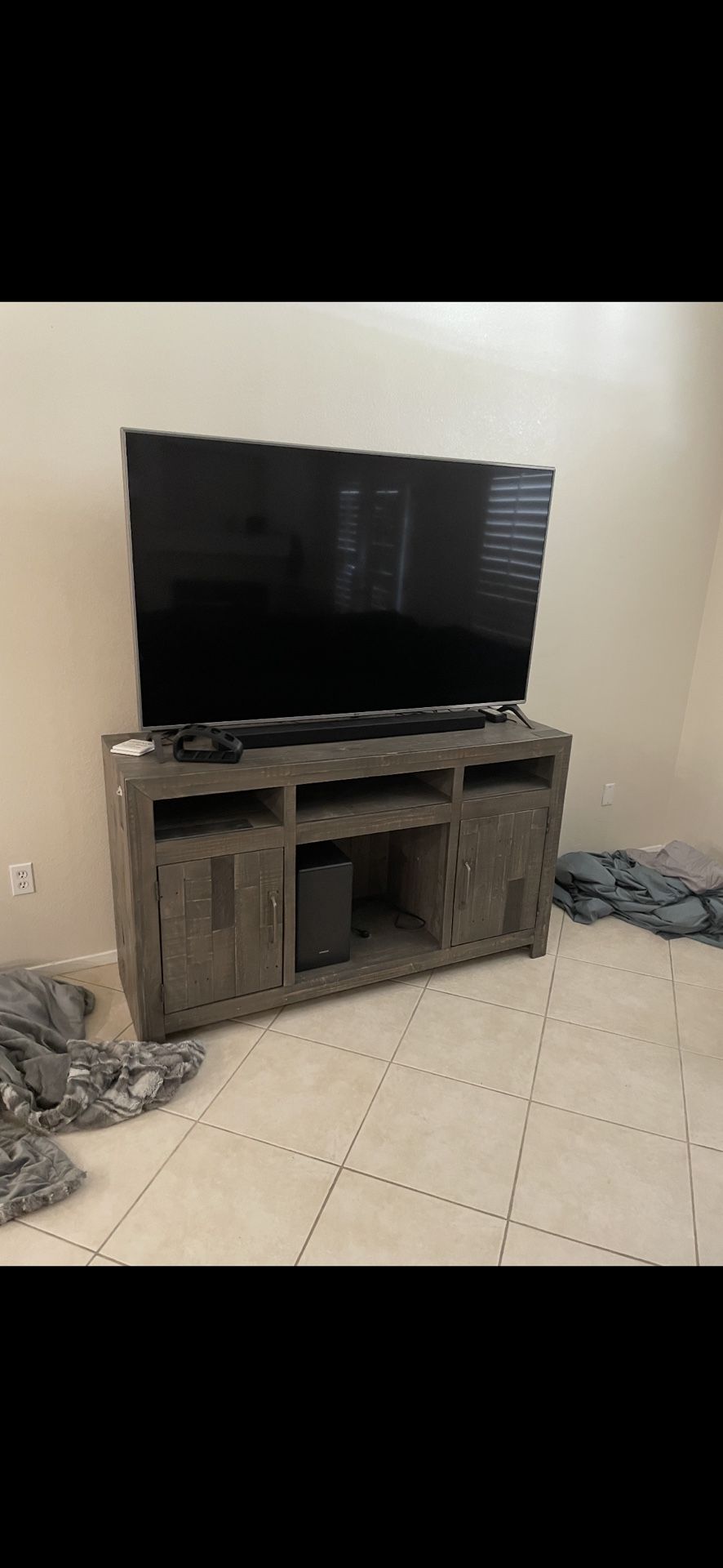 65” Tv