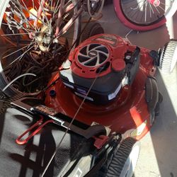 Craftsman Self-Propelled Lawn Mower 