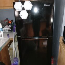 Magic Chef Fridge