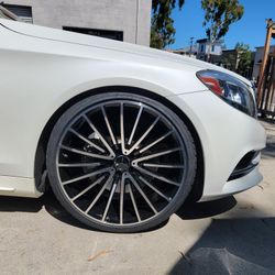 22" New Staggerd Wheels & New Tires For MERCEDES BENZ S550 Or 580