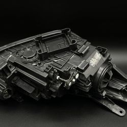 OEM Infiniti Q50 LED Headlight (2014-2017) - Passenger Side (As-Is)