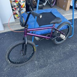 Kink Whip BMX Bike 