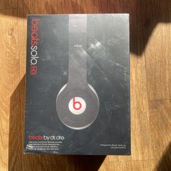 Beats By Dre Solo HD Over Ear Wired Headphones Brand New