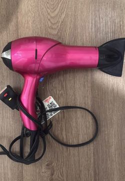 Blow dryer | Conair