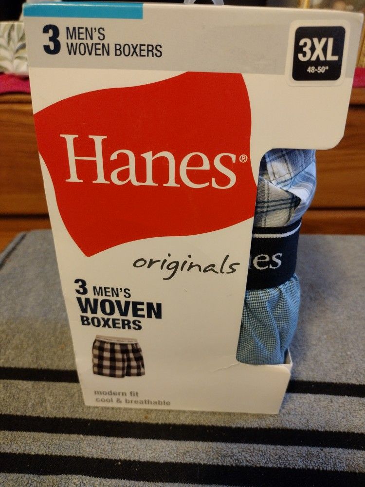 New Hanes 3 Pair Men's Woven Boxers