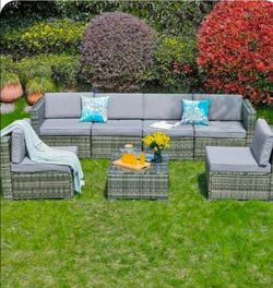 New In Box Patio conventional  set