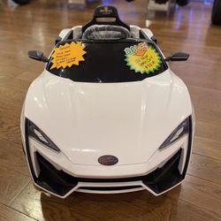 12V WHITE SPORTS CAR 