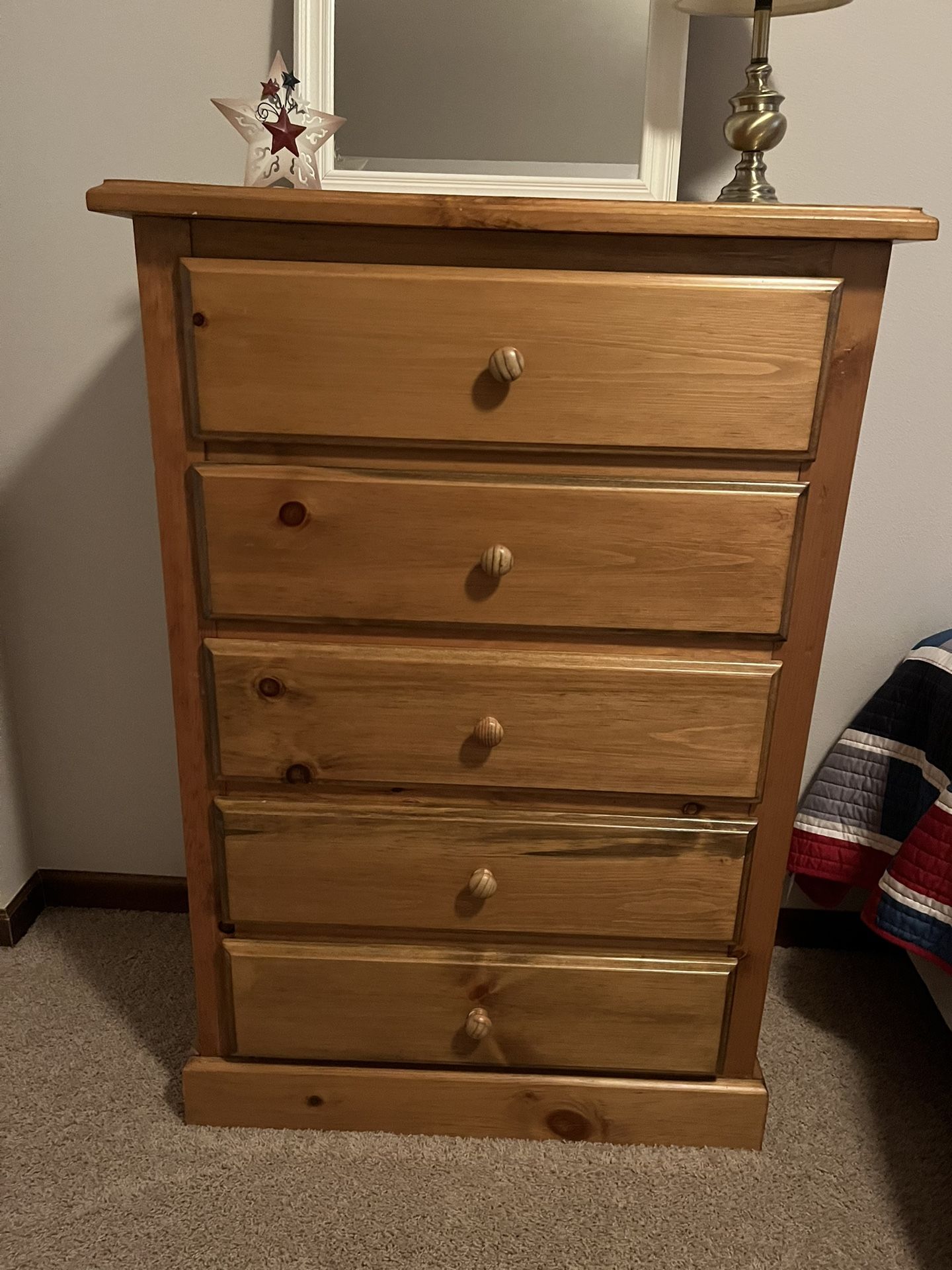 5 Drawer Dresser for Sale in Snohomish, WA OfferUp