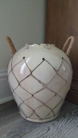 Decorative vase