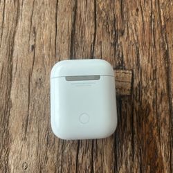 Apple AirPods Charging Case Only – White – Tested & Working – Used