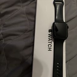 Apple Watch SE 
