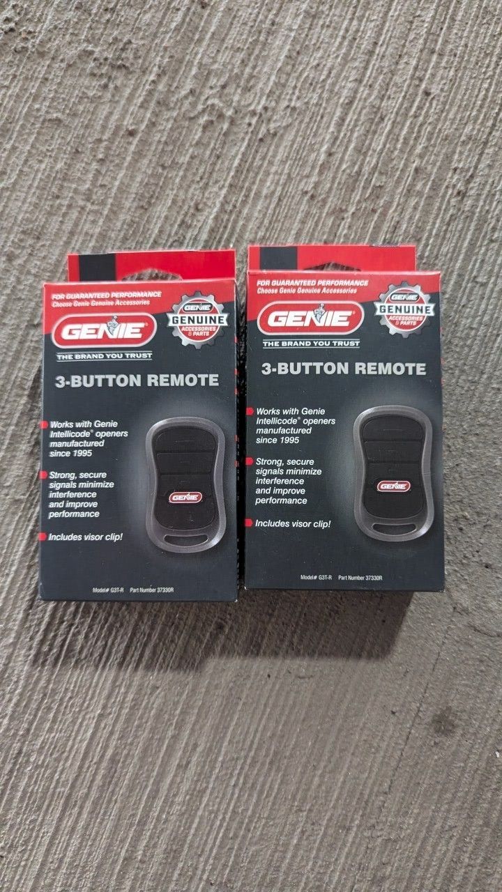 GENIE Garage door opener remote 1 for $20