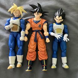 Shfiguarts Dbz No box with all accessories looking to trade