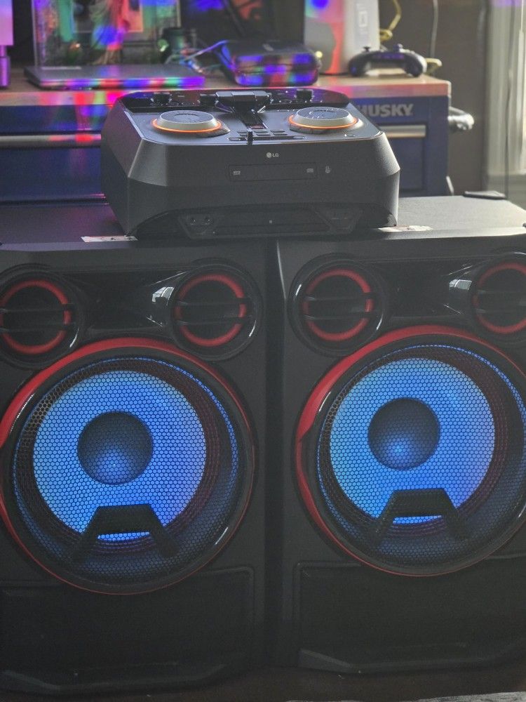 LG CK99 5000W LOUDR Auxiliary Hi Fi Entertainment System with