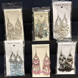 6 Available! Costume Earrings! Pickup Only! No Holds! Idaho/Southern $6 Each or $34 For All