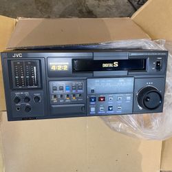  JVC VIDEO CASSETTE RECORDER BR-D85U