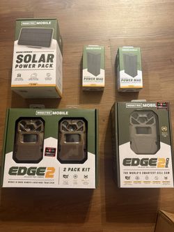 Moultrie cameras & Accessories 