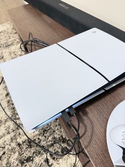 🎮 Sony Play Station 5 Slim (Disc) + PS VR2 Bundle — 2 Controllers + Charging Dock