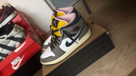 Air Jordan 1 Mid High-Top Sneakers