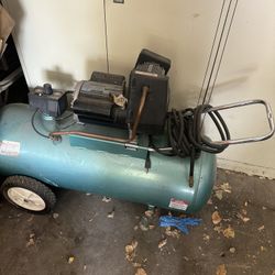 26 Gallon Air Compressor 