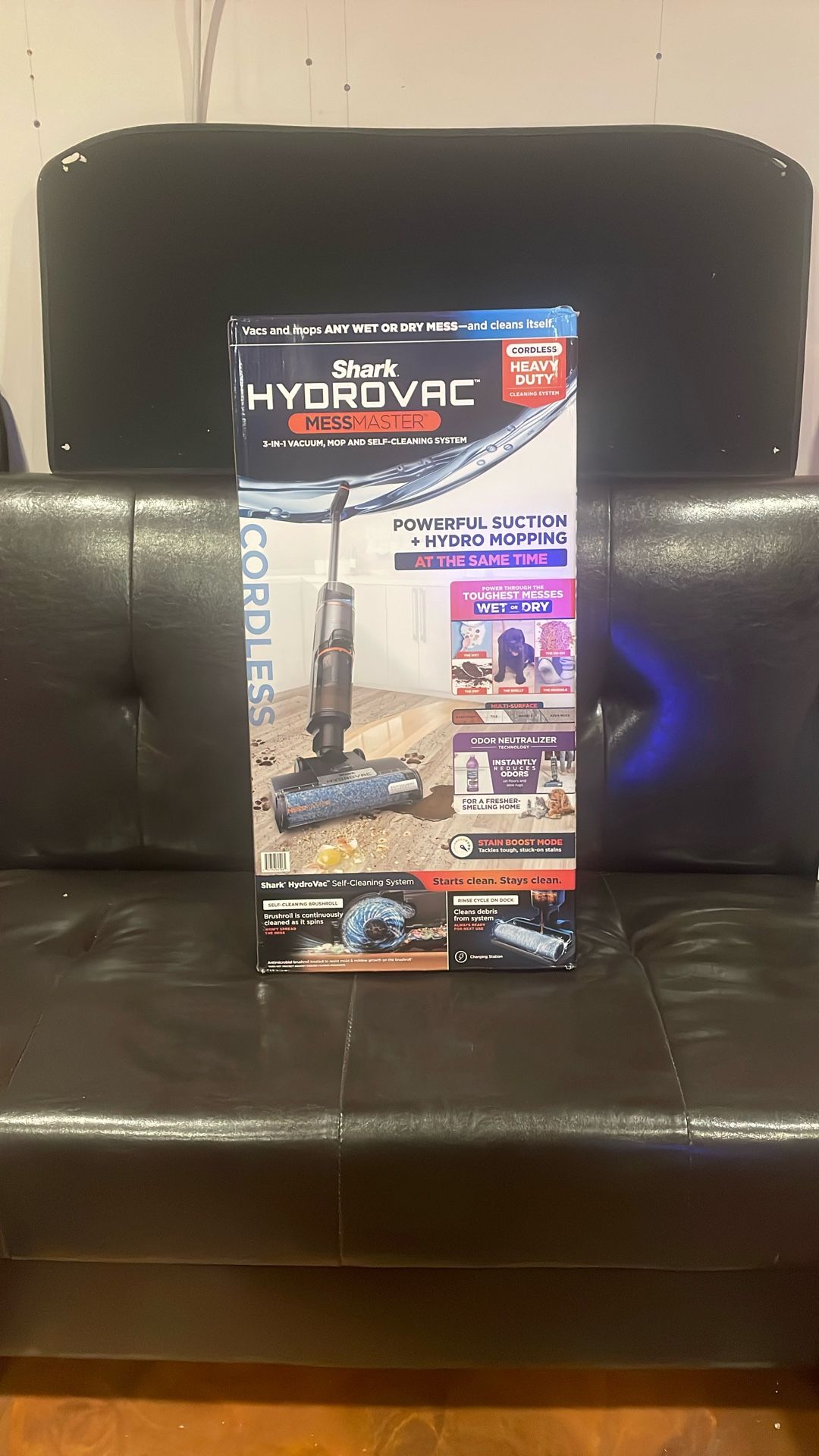 SHARK HYDROVAC MESSMASTER