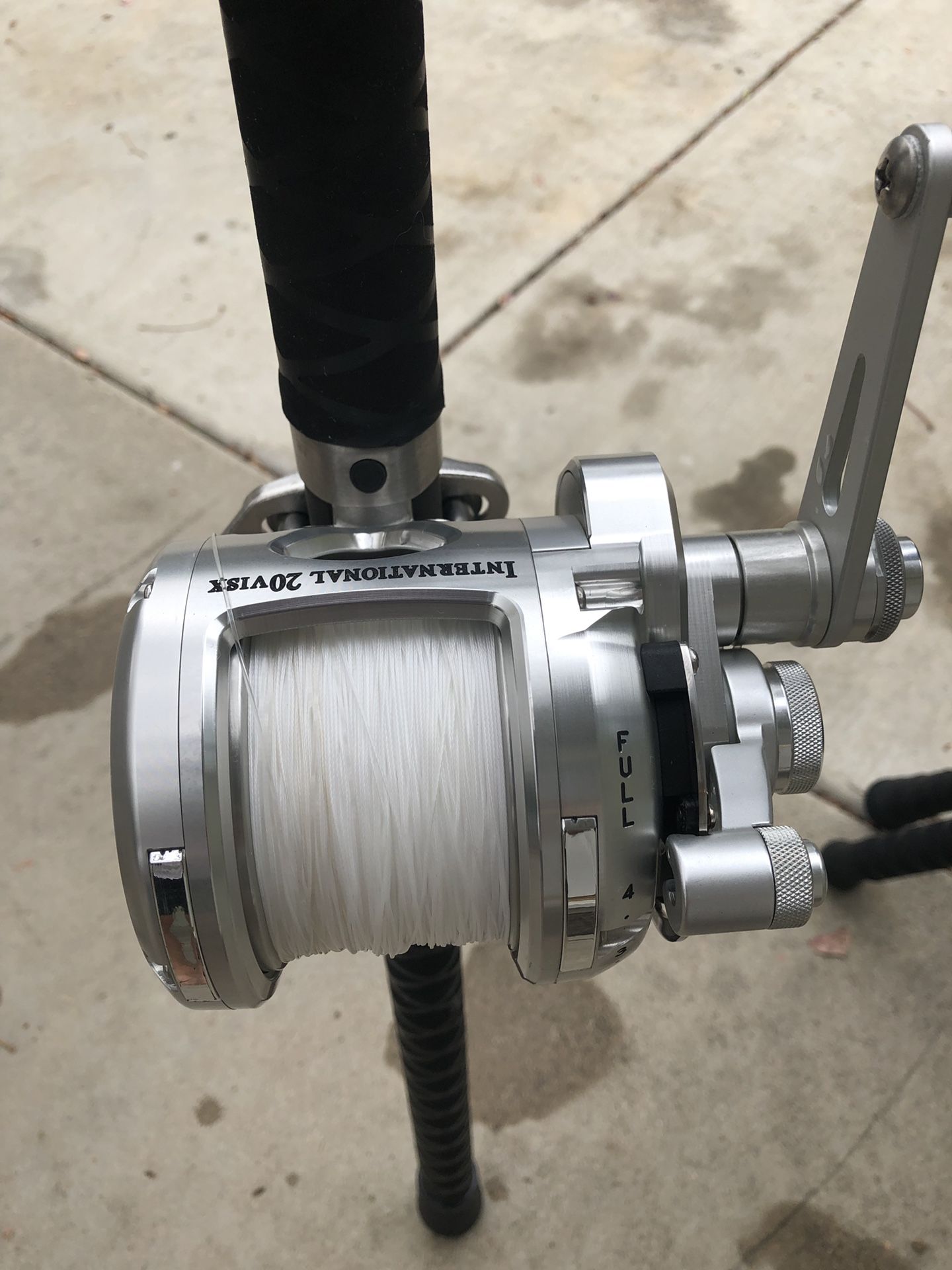 Penn International 20VISX 2 Speed reel with a Custom Seeker 2XX Rail Rod